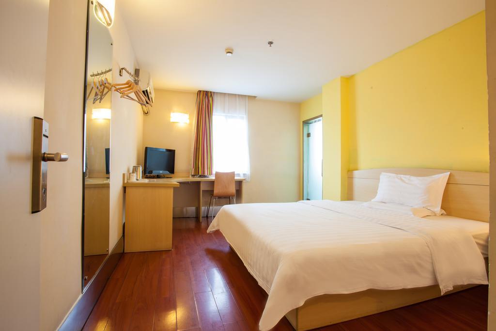 7Days Inn Shenzhen Shajing Shiming Square Szoba fotó